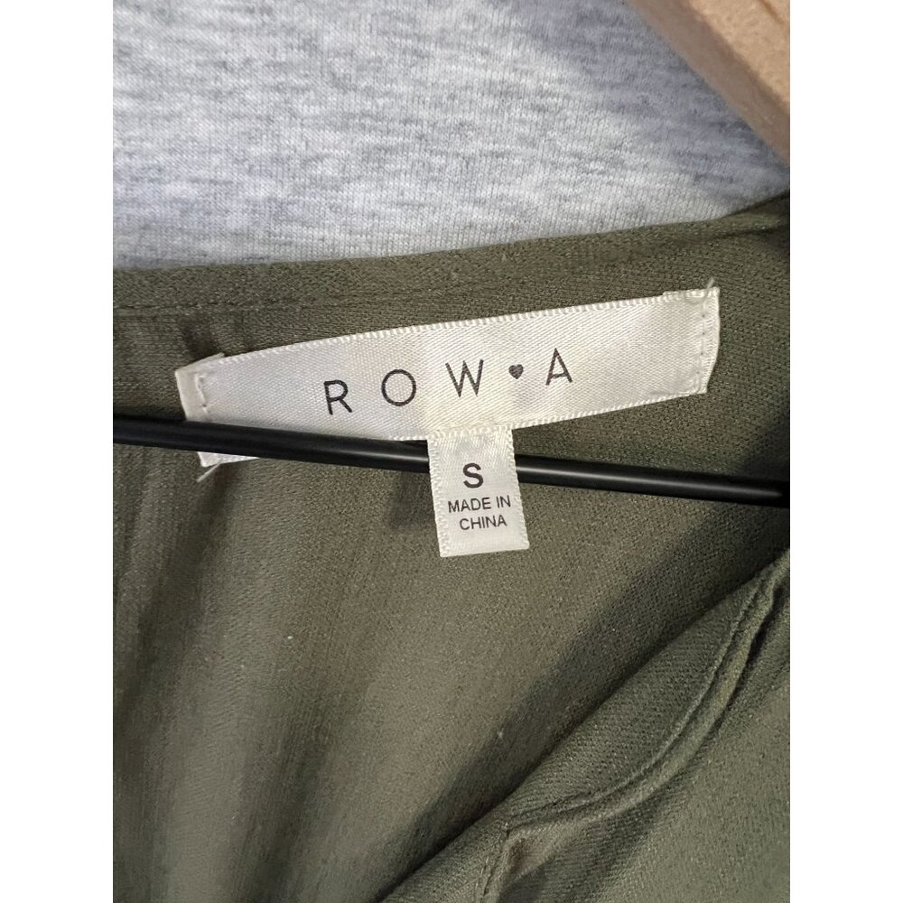 Row A Faux Wrap Romper Womens Small Olive Green Waist Tie Scalloped‎ Neckline - Picture 2 of 9